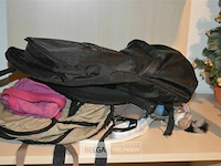 Partij div heuptasjes, rugzak, handtas,… - afbeelding 2 van  3