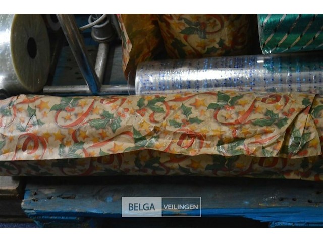 Partij div inpak materialen en houder voor inpakpapier - afbeelding 3 van  6