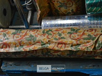 Partij div inpak materialen en houder voor inpakpapier - afbeelding 3 van  6