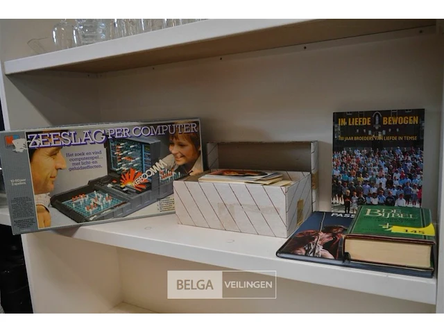 Partij div kaarten en bijbelboeken - afbeelding 1 van  6
