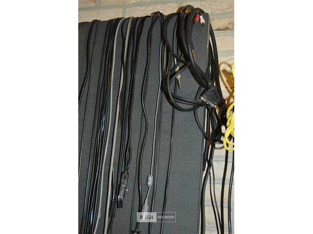 Partij div kabels - afbeelding 3 van  4