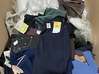 Partij div. kleding - afbeelding 1 van  4