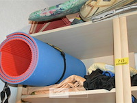 Partij div kussen en yogamat - afbeelding 3 van  3