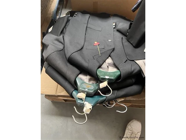 Partij div. paardensport kleding - afbeelding 4 van  4