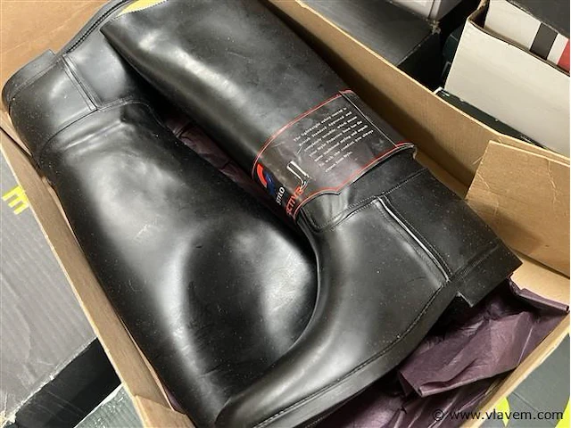 Partij div. paardensport laarzen - afbeelding 2 van  4