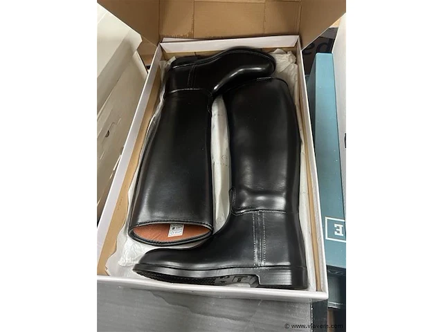 Partij div. paardensport laarzen - afbeelding 4 van  4