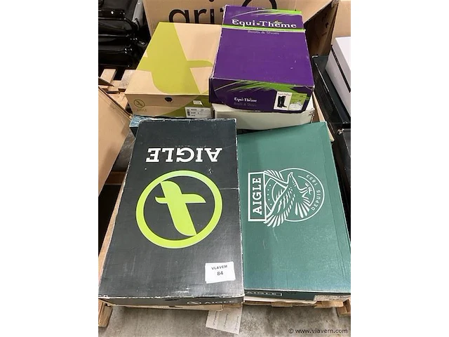 Partij div. paardensport laarzen - afbeelding 1 van  4