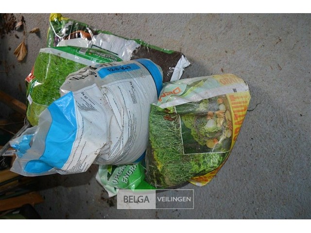 Partij div potgrond en voeding - afbeelding 4 van  4