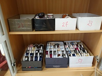 Partij div schoencrème samen met div - afbeelding 3 van  26