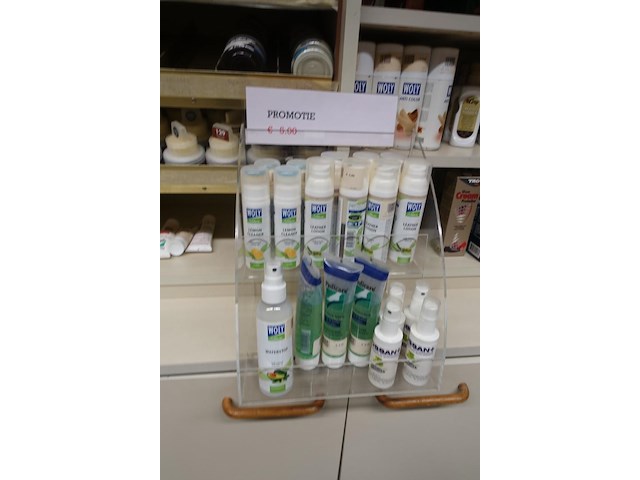 Partij div schoencrème samen met div - afbeelding 13 van  26