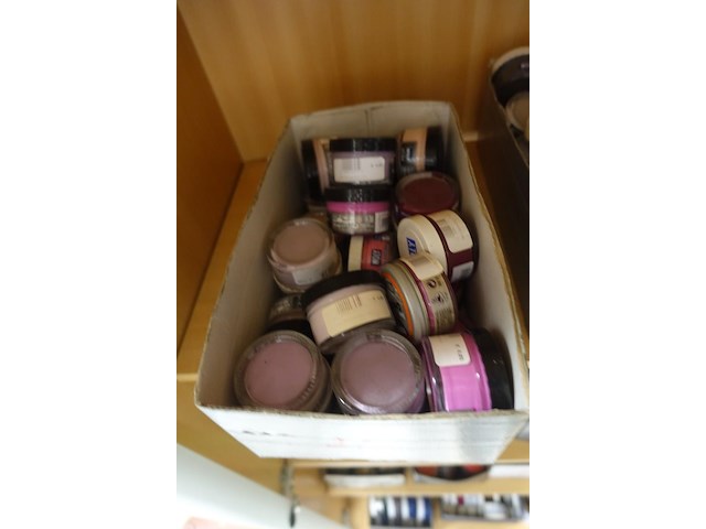 Partij div schoencrème samen met div - afbeelding 12 van  26