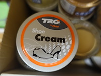 Partij div schoencrème samen met div - afbeelding 22 van  26