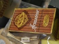 Partij div soorten klassieke zeepjes - afbeelding 5 van  7