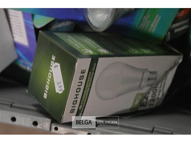 Partij div soorten lampen ( kisten niet inbegrepen) - afbeelding 2 van  11