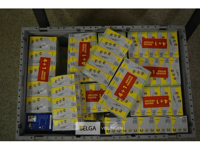 Partij div soorten lampen ( kisten niet inbegrepen) - afbeelding 1 van  11