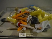 Partij div verfborstels en rollen - afbeelding 1 van  2