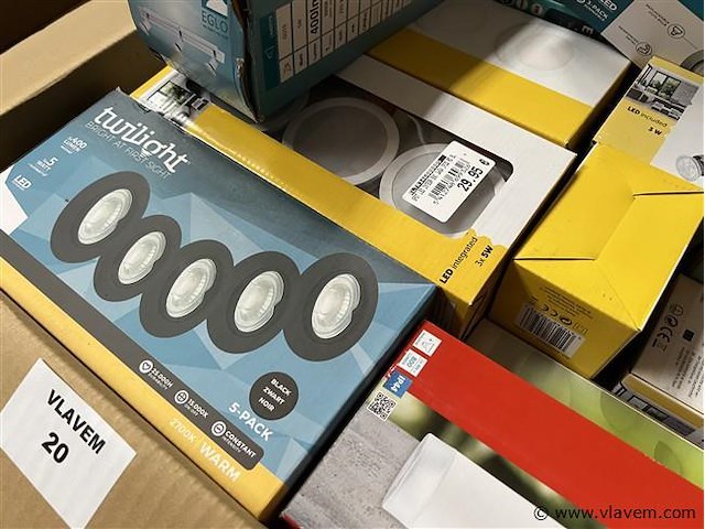 Partij div. verlichting, (zonder pallet) - afbeelding 3 van  3