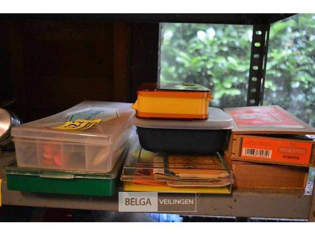 Partij div vismateriaal - afbeelding 1 van  8