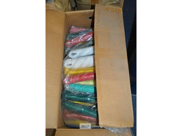 Partij div wasdraadlijnen - afbeelding 1 van  3