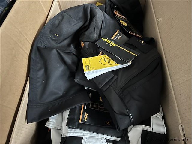 Partij div. werkkledij, (zonder pallet) - afbeelding 2 van  3