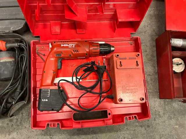 Partij divers accugereedschap - afbeelding 8 van  9