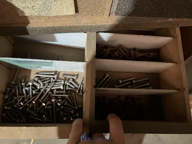 Partij divers bevestigingsmateriaal - afbeelding 6 van  10