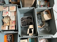 Partij divers bevestigingsmateriaal - afbeelding 10 van  17