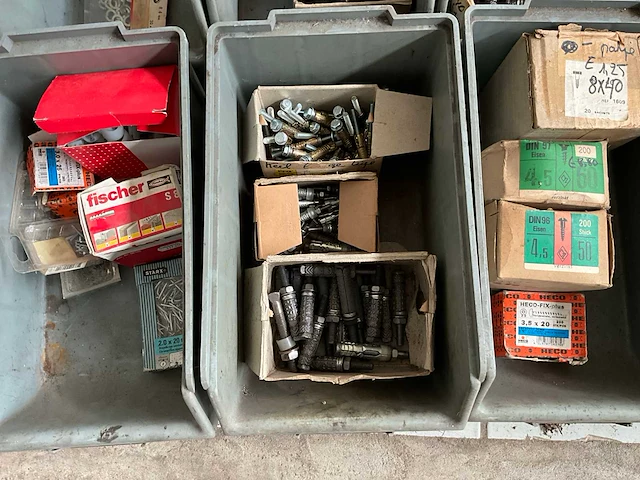 Partij divers bevestigingsmateriaal - afbeelding 3 van  17