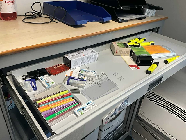 Partij divers bureaumateriaal - afbeelding 3 van  74