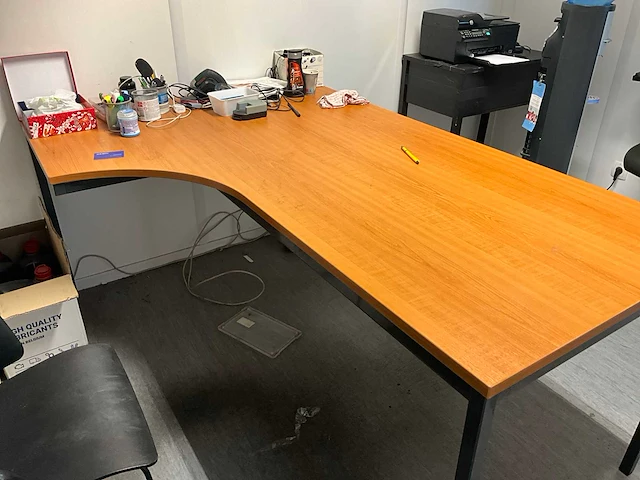 Partij divers bureaumateriaal - afbeelding 31 van  74