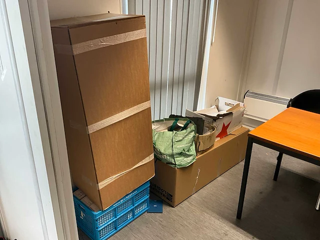 Partij divers bureaumateriaal - afbeelding 47 van  74