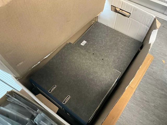 Partij divers bureaumateriaal - afbeelding 50 van  74