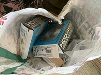 Partij divers deurbeslag - afbeelding 2 van  21