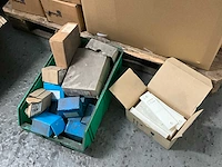 Partij divers gereedschap en toebehoren - afbeelding 11 van  14