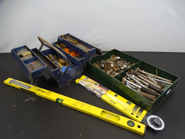 Partij divers gereedschap - afbeelding 1 van  4