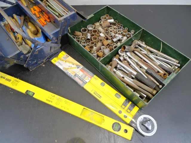 Partij divers gereedschap - afbeelding 2 van  4