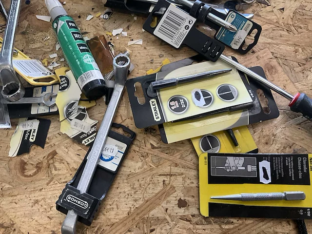 Partij divers handgereedschap stanley cosmos - afbeelding 12 van  14