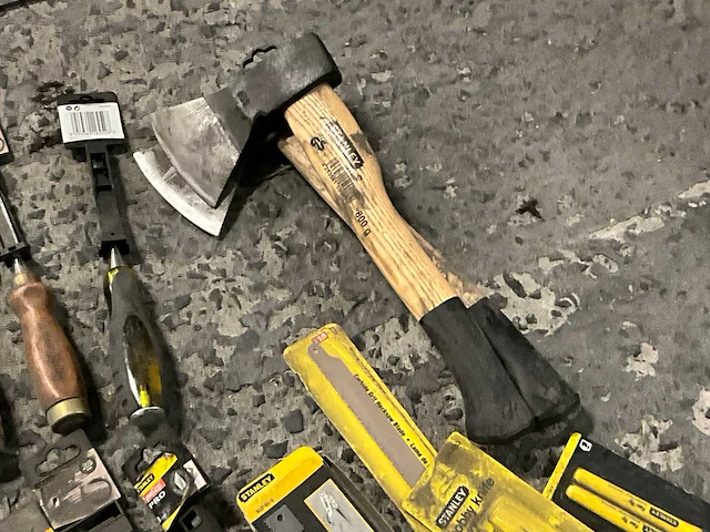 Partij divers handgereedschap stanley - afbeelding 3 van  9