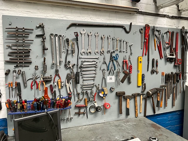 Partij divers handgereedschap - afbeelding 1 van  9