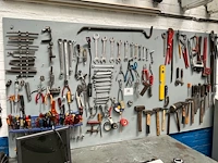 Partij divers handgereedschap - afbeelding 1 van  9