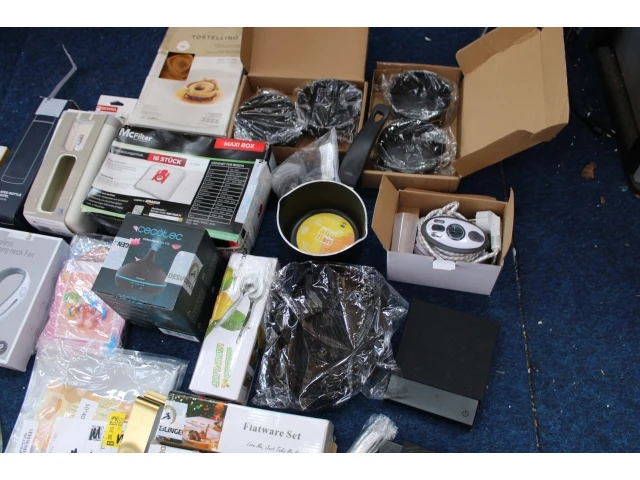 Partij divers huishoud - afbeelding 9 van  9