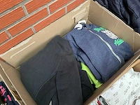 Partij divers kledij - afbeelding 6 van  11