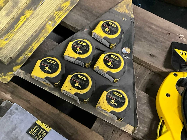 Partij divers meetgereedschap stanley - afbeelding 4 van  5