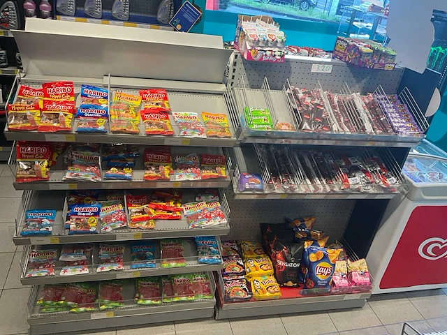 Partij divers snoepgoed - afbeelding 12 van  29