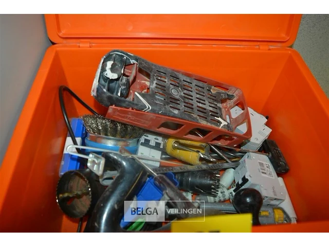Partij divers werkgereedschap - afbeelding 2 van  4