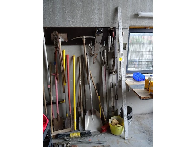 Partij divers werkmateriaal - afbeelding 7 van  12