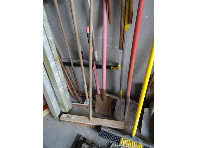 Partij divers werkmateriaal - afbeelding 12 van  12
