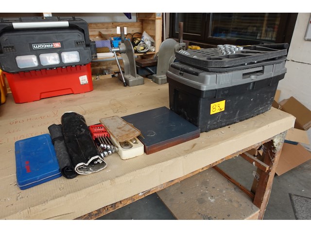 Partij divers werkmateriaal - afbeelding 1 van  11