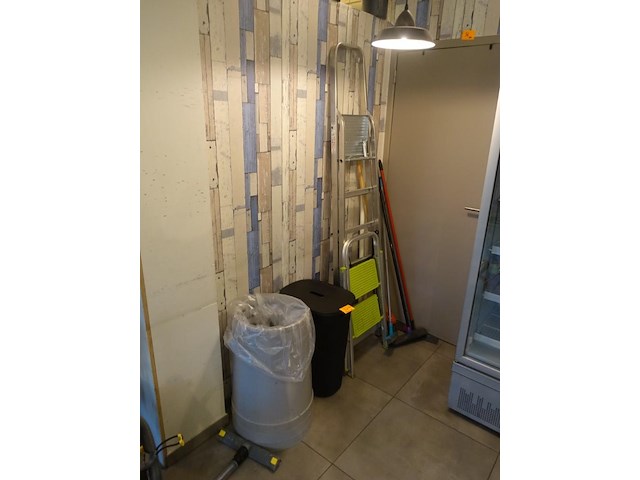 Partij divers - afbeelding 1 van  7