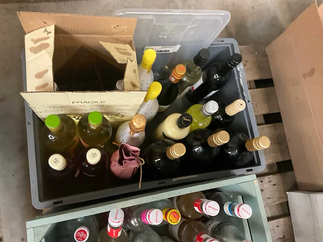 Partij diverse alcoholische dranken - afbeelding 4 van  5